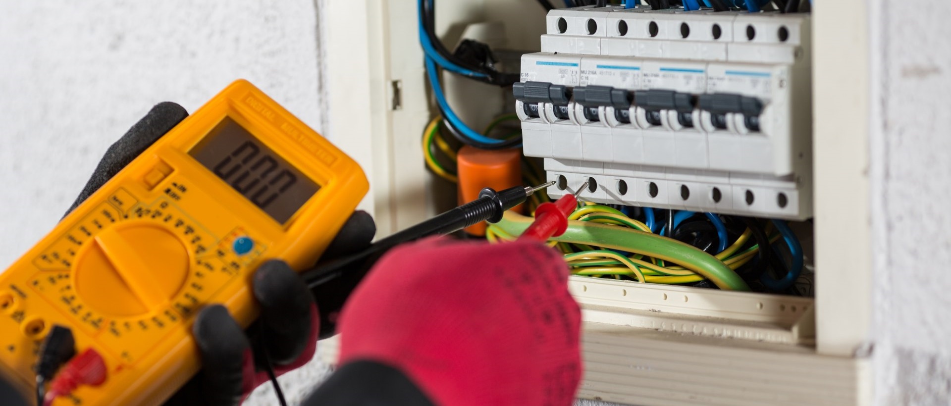 Electricians N3
